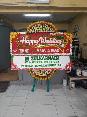 Papan Bunga di Mlawat Pamotan